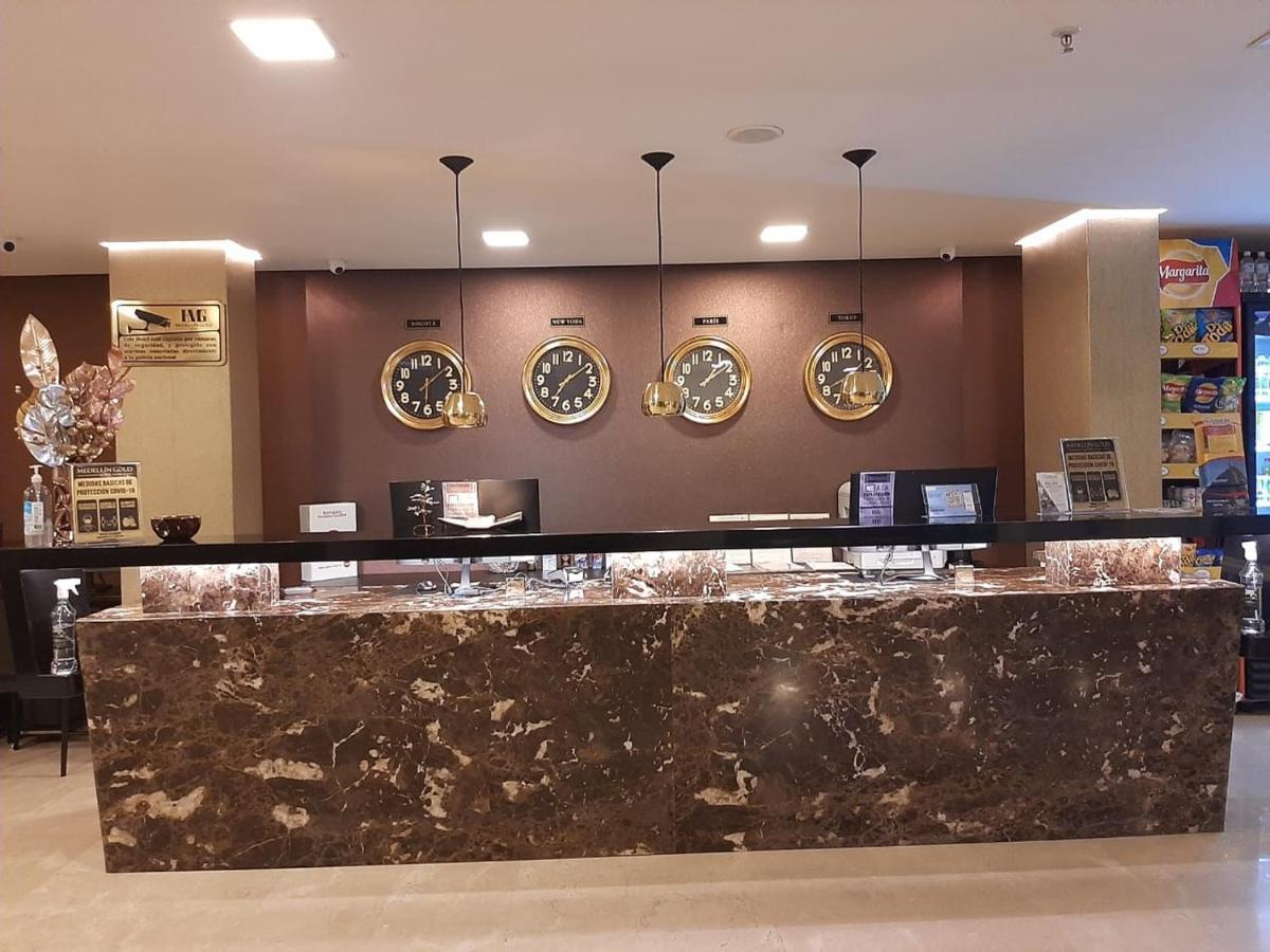 Hotel Medellin Gold 外观 照片